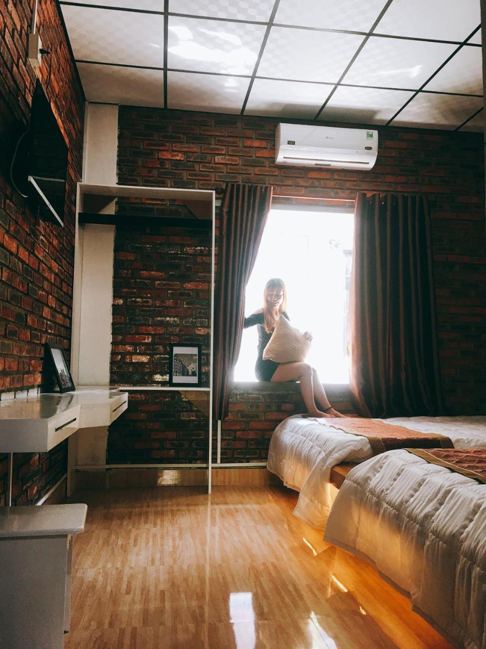 Sunshine Hostel Hue Exterior photo